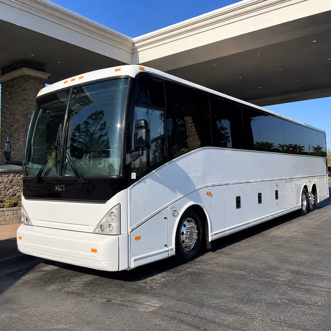 for quick and easy rides to manchester boston regional and providence t f green