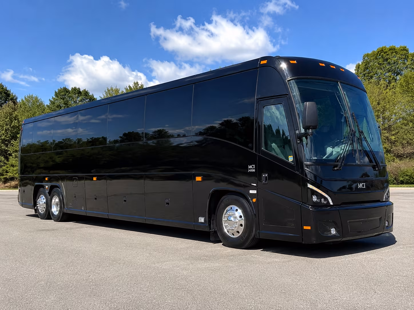 tufts university and local college athletics bus rentals near somerville